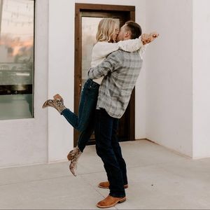 Meet your Posher, Kenady